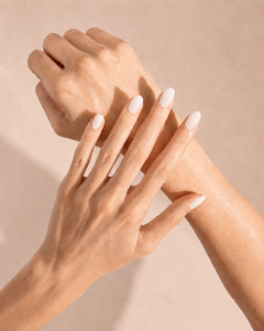 Vanilla Milk UV gel nail strips by Noux
